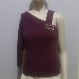 One-Shoulder Top